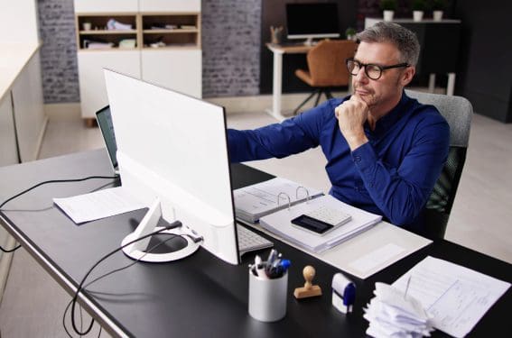 About Universal Funding’s Factoring Services About Universal Funding’s Factoring Services